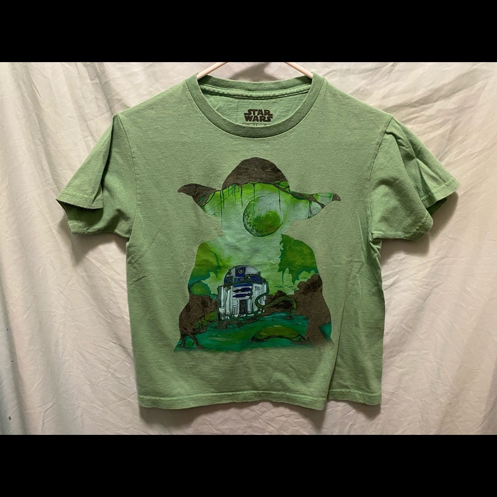 (2) two t-shirt Kids Star Wars Medium